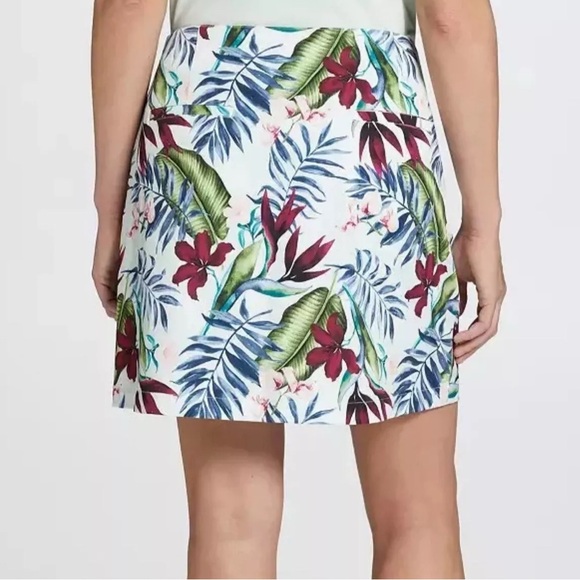 Lady Hagen Women's Palm Overlap Golf Skort, Palm Mint, 16” New - Picture 3 of 5